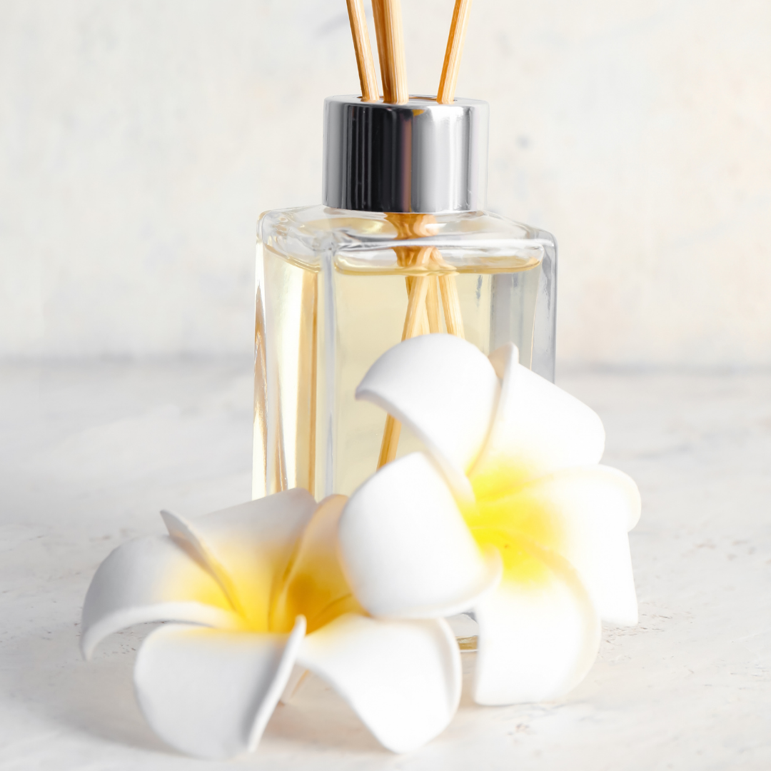 Hawaiian Plumeria Scent Fragrance Oil - 1/2 Oz For Diffuser, Aromatherapy, Deodorizer, Free Shipping USA